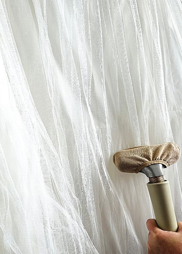 how to steam a tulle wedding dress